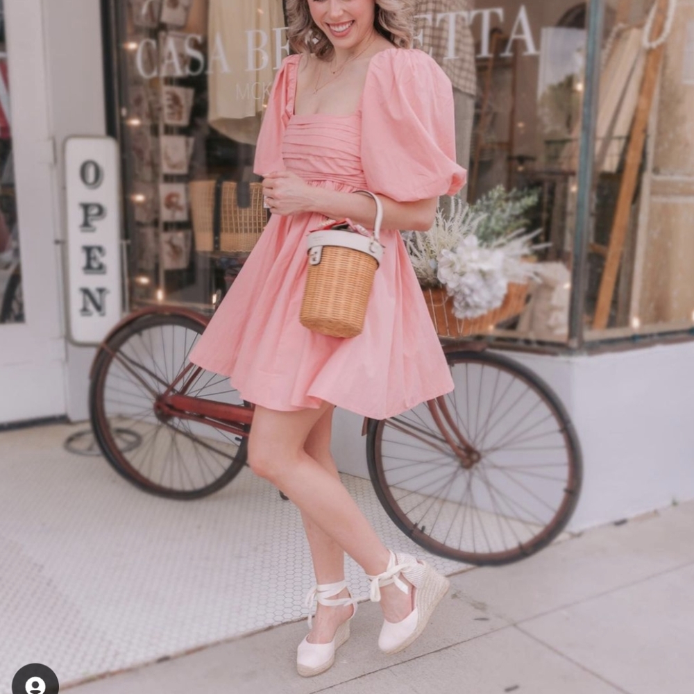 Abercrombie Ruched Pink Puff Sleeves (XS Tall)